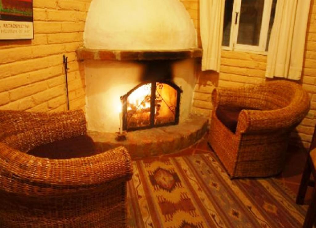אוטהוואלו Las Palmeras Inn מראה חיצוני תמונה