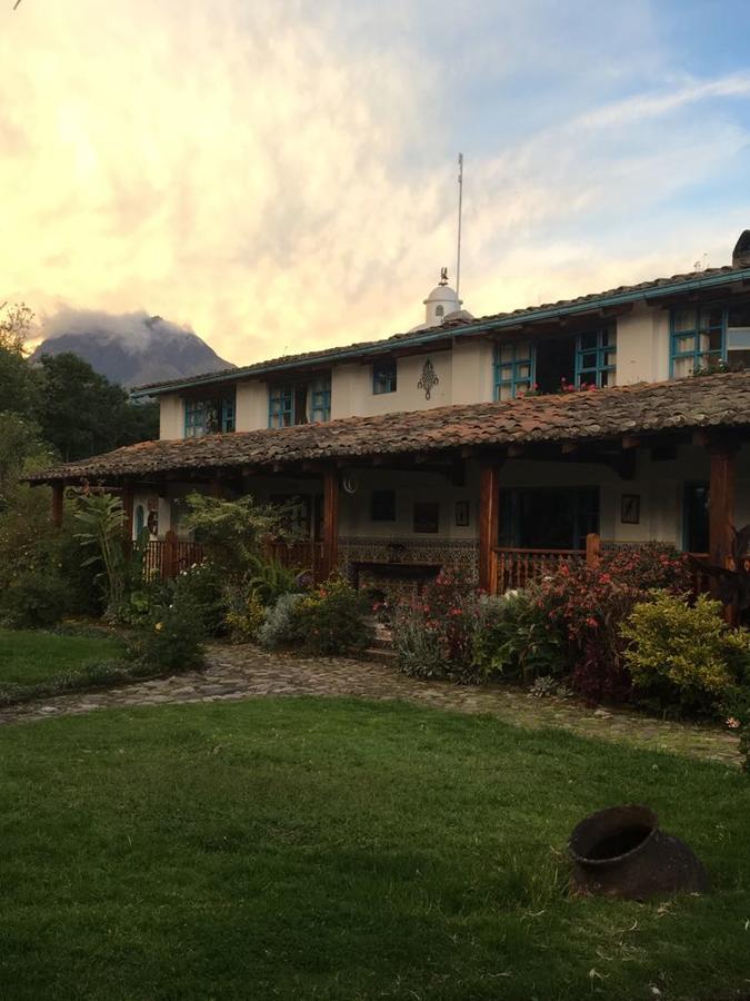אוטהוואלו Las Palmeras Inn מראה חיצוני תמונה
